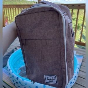 Tech organizer hershel supply co